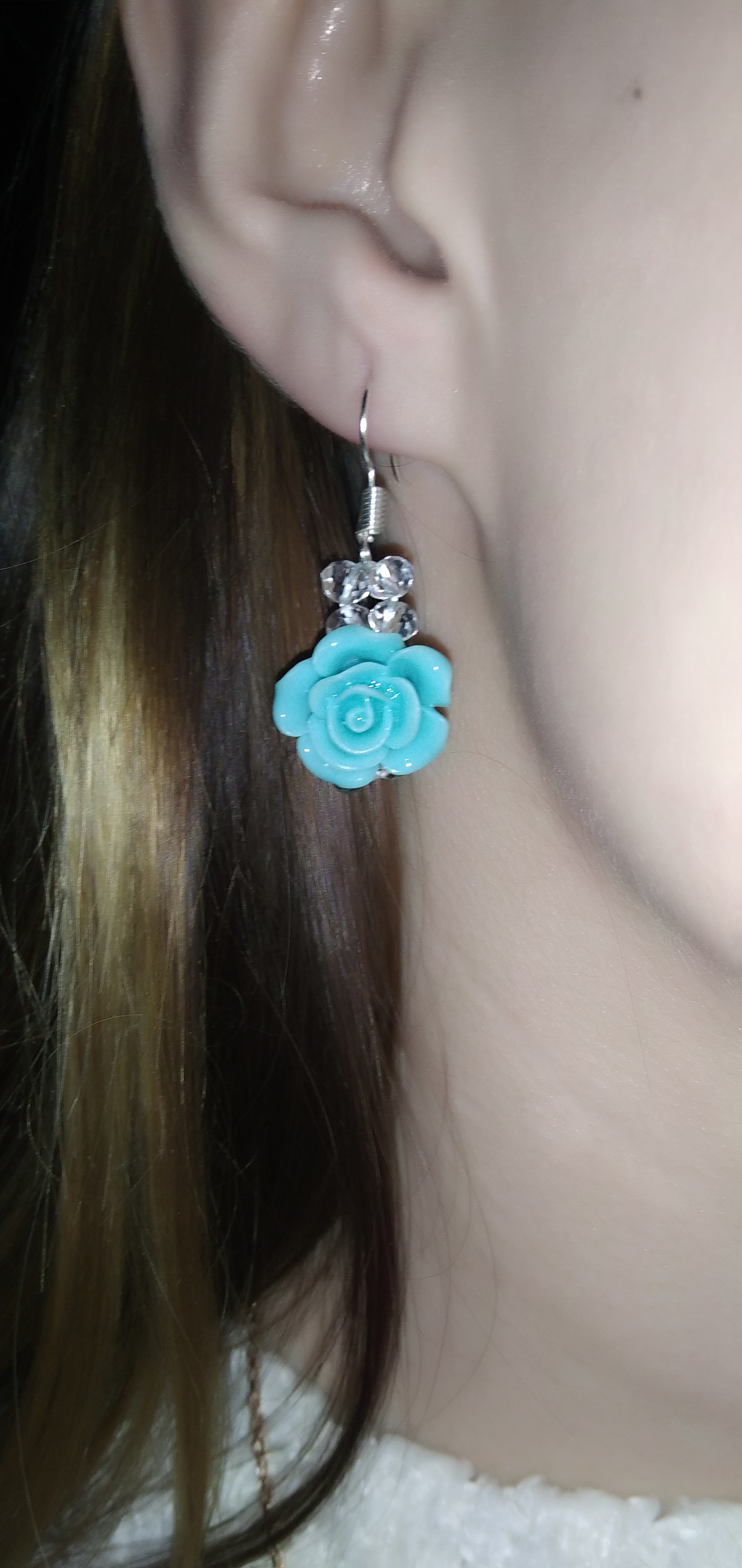 Set of jewelry with blue roses - My, Earrings, the Rose, Blue, Tenderness, Decoration, Creation, A bracelet, Hobby, Shine, Longpost