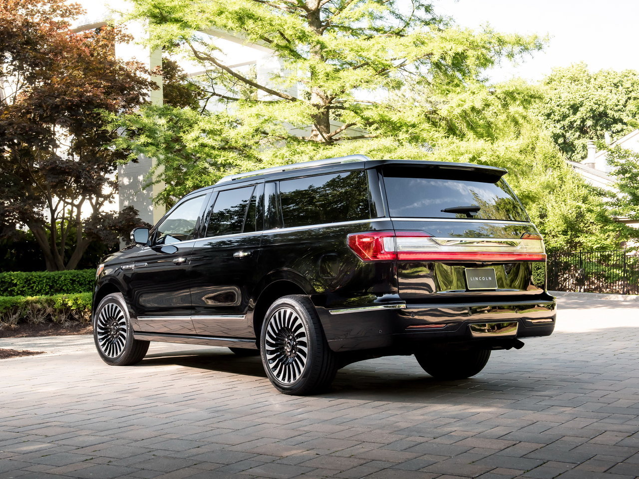 Эволюция Lincoln Navigator | Пикабу