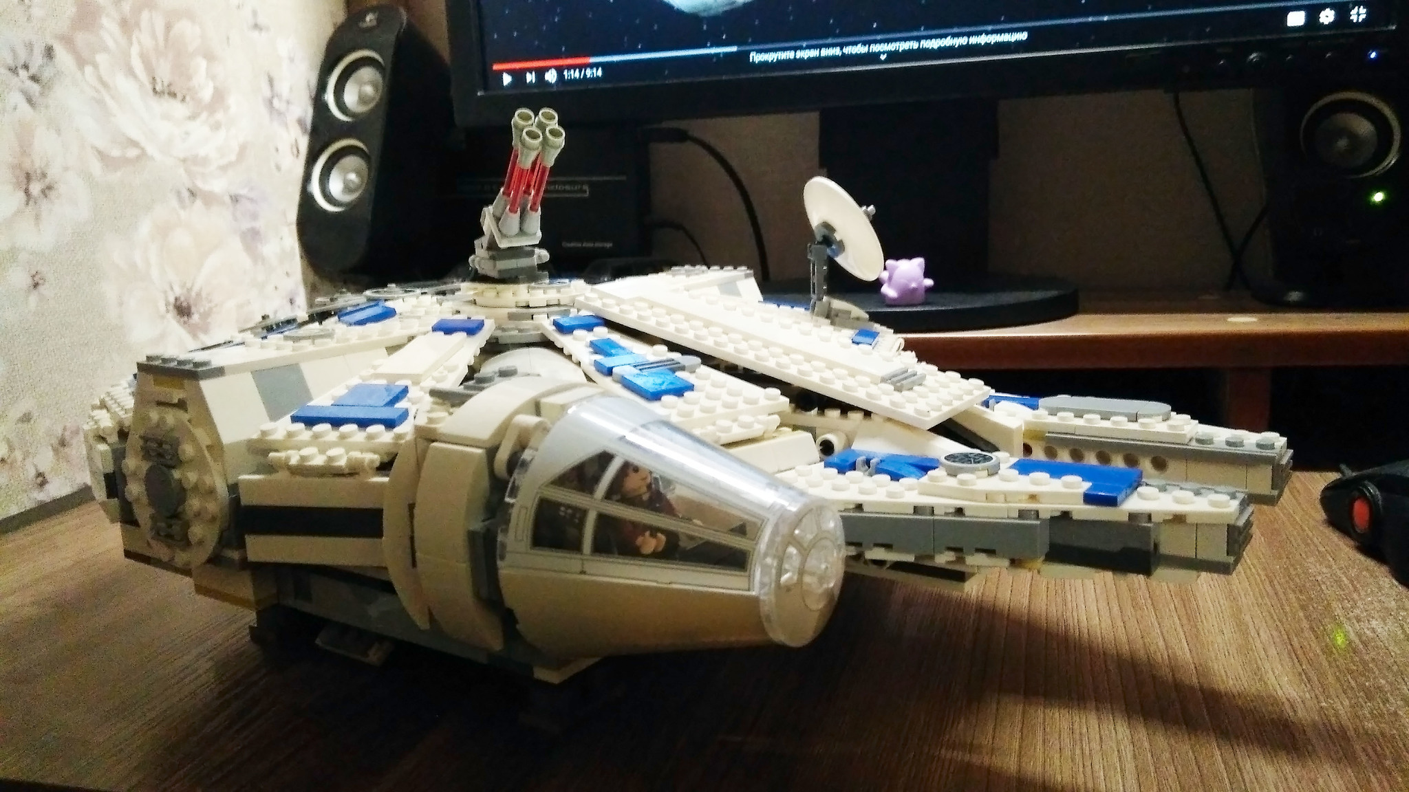 The starship is a legend, the Millennium Falcon! - My, Not Lego, Constructor, Analogue, Hobby, Enthusiasm, Starships, Star Wars, Toys, Luke Skywalker, Han Solo, Princess Leia, Chewbacca, Millennium falcon, Lego, Blaster, Lazare, Falcon, Turret, Gateway, Pilot, Longpost