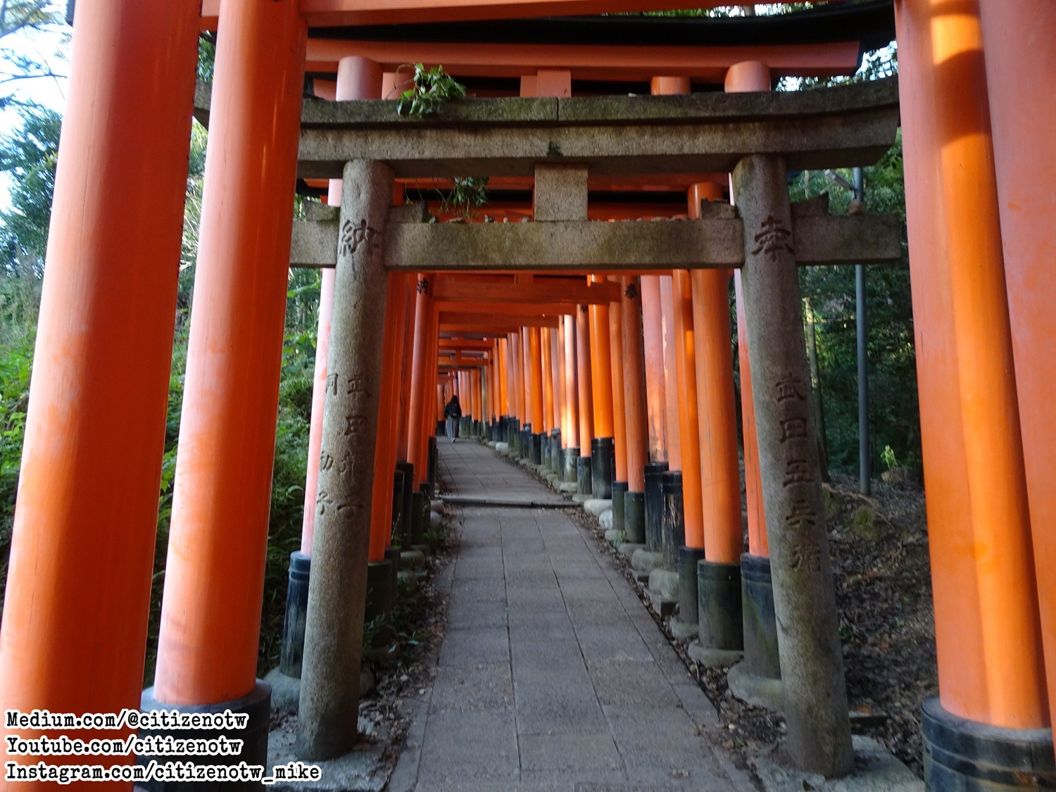 Fushimi Inari Shrine in Kyoto, Japan - My, Japan, Kyoto, Travels, Travelers, Bloggers, Asia, Asians, Tourism, Japanese, sights, Video, Longpost