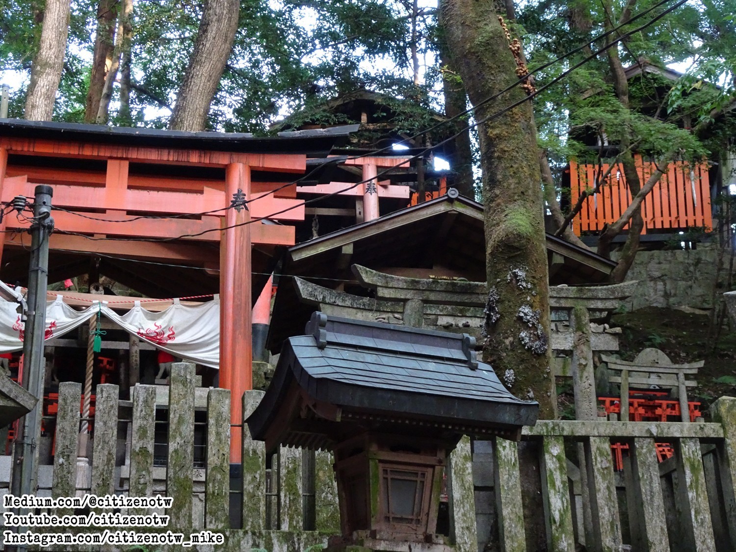 Fushimi Inari Shrine in Kyoto, Japan - My, Japan, Kyoto, Travels, Travelers, Bloggers, Asia, Asians, Tourism, Japanese, sights, Video, Longpost