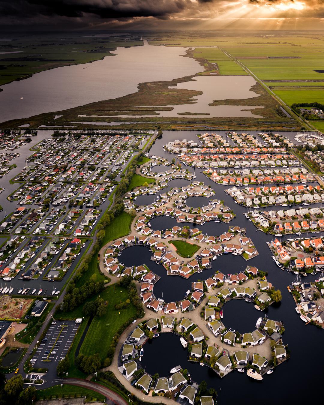 I'm wondering: are the Dutch even aware of rising sea levels or are they so confident in their dams? - Netherlands (Holland), Netherlands, Building, House