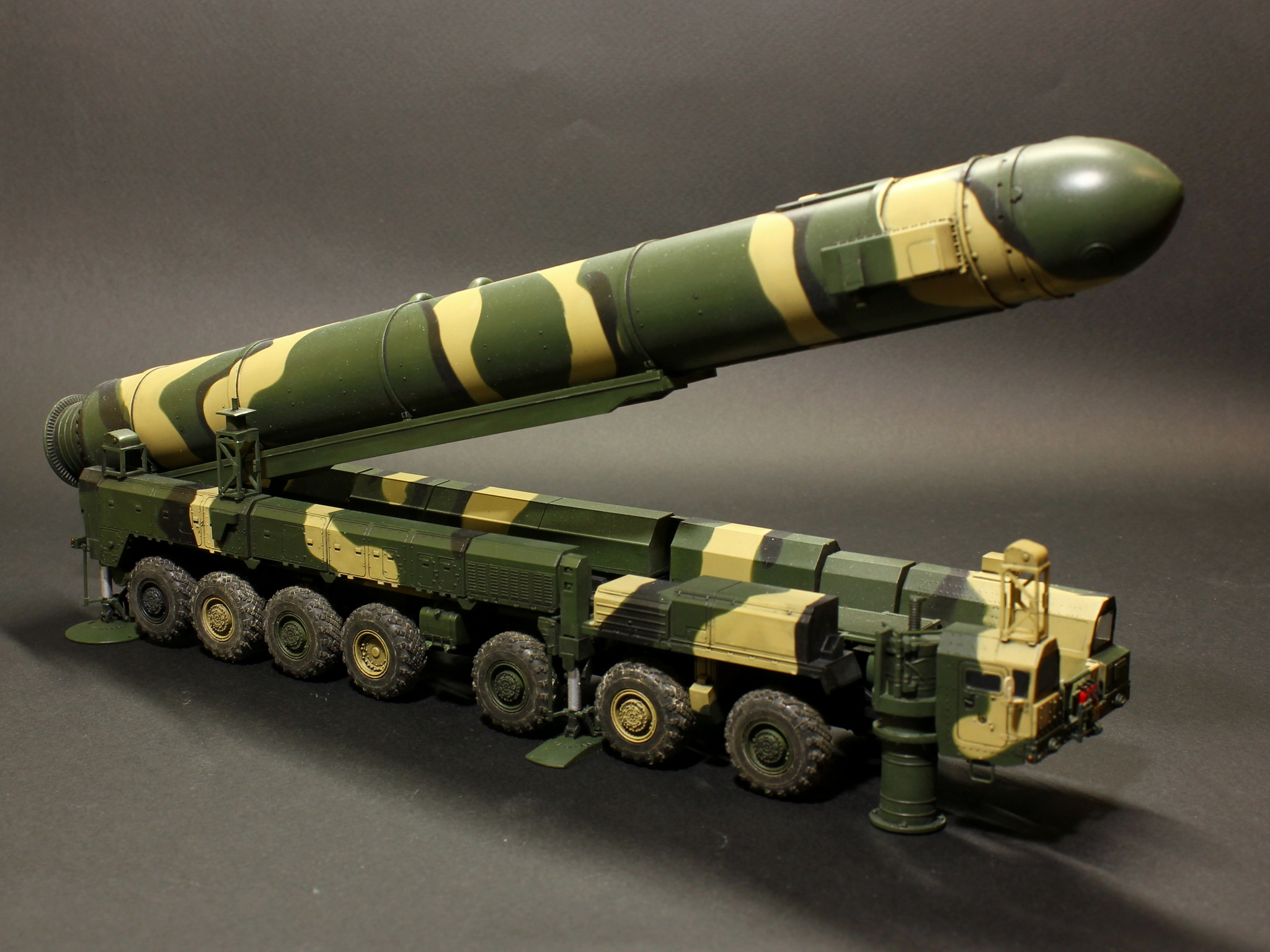 Strategic missile system Topol 1/72 - My, Prefabricated model, Modeling, Stand modeling, Strategic Missile Forces, Scale model, Gluing, Coloration, Camouflage, Longpost, Needlework without process