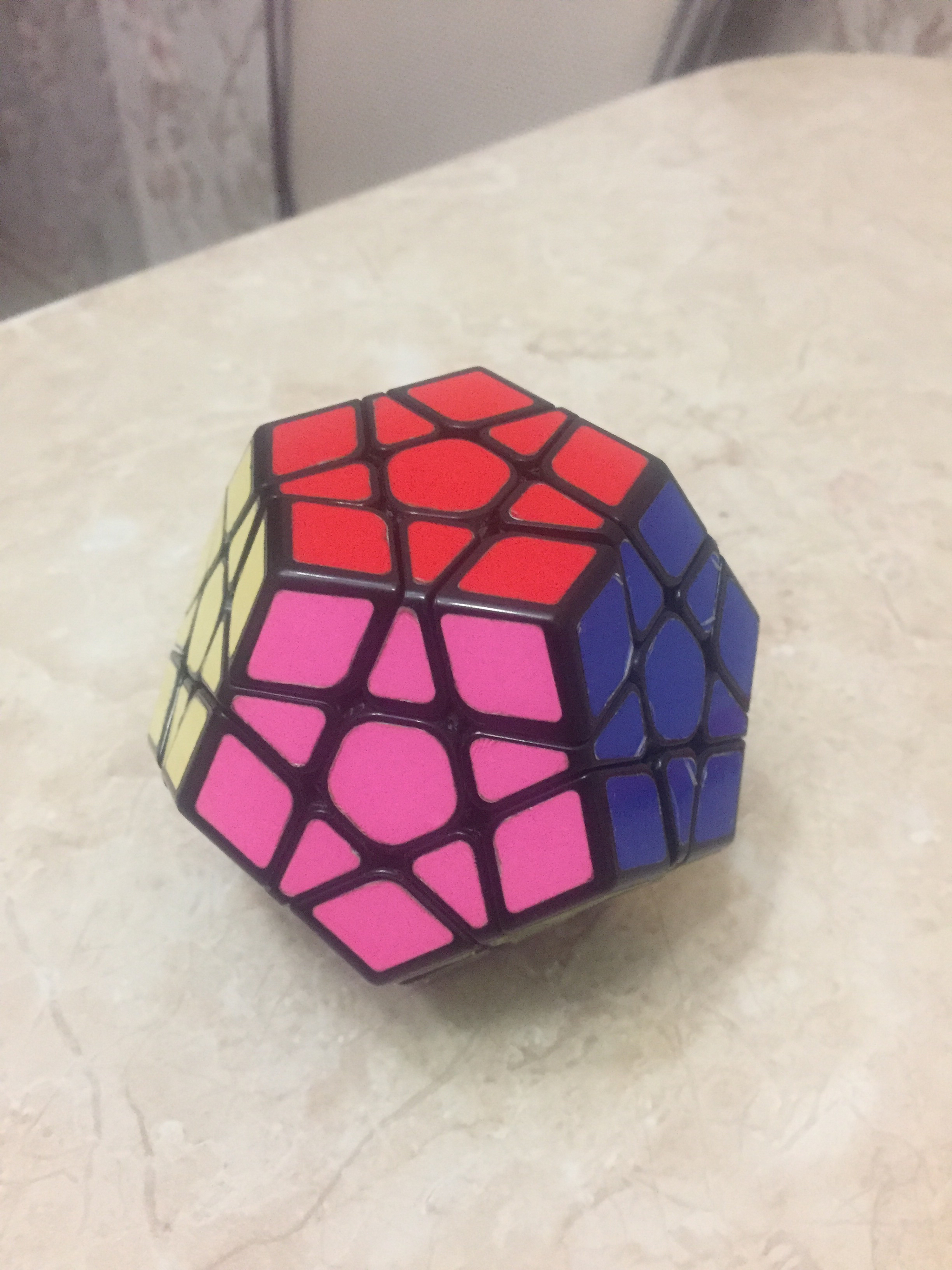 Solving a Rubik's Cube - My, Rubik's Cube, Parents and children, New Year, Video, Longpost