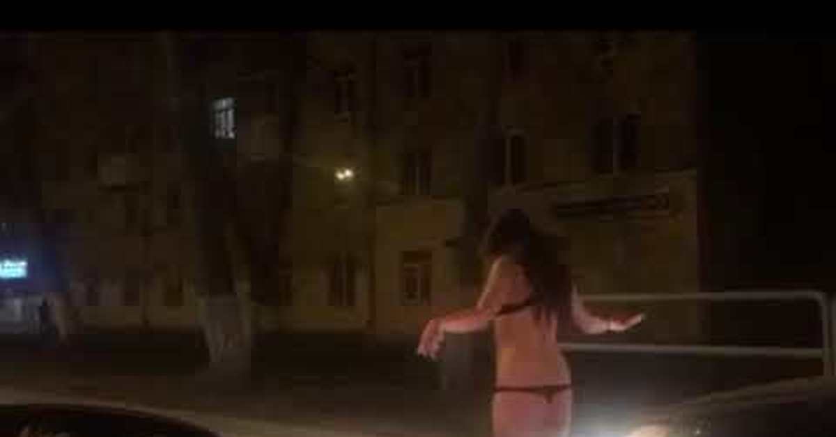 Half naked girl in samara - NSFW, Samara, Dancing, Girls, , Text, Video