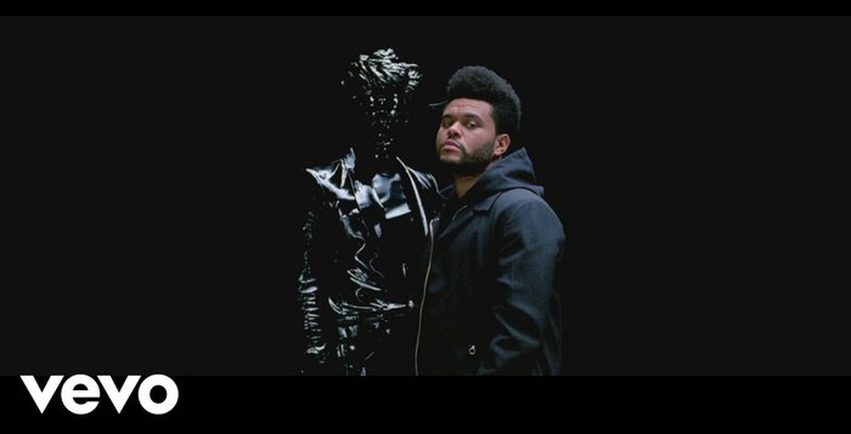 Gesaffelstein weeknd lost. The Weeknd Lost in the Fire. Gesaffelstein the Weeknd Lost in the Fire. Gesaffelstein the Weeknd. The Weeknd Lost in the Fire обложка.